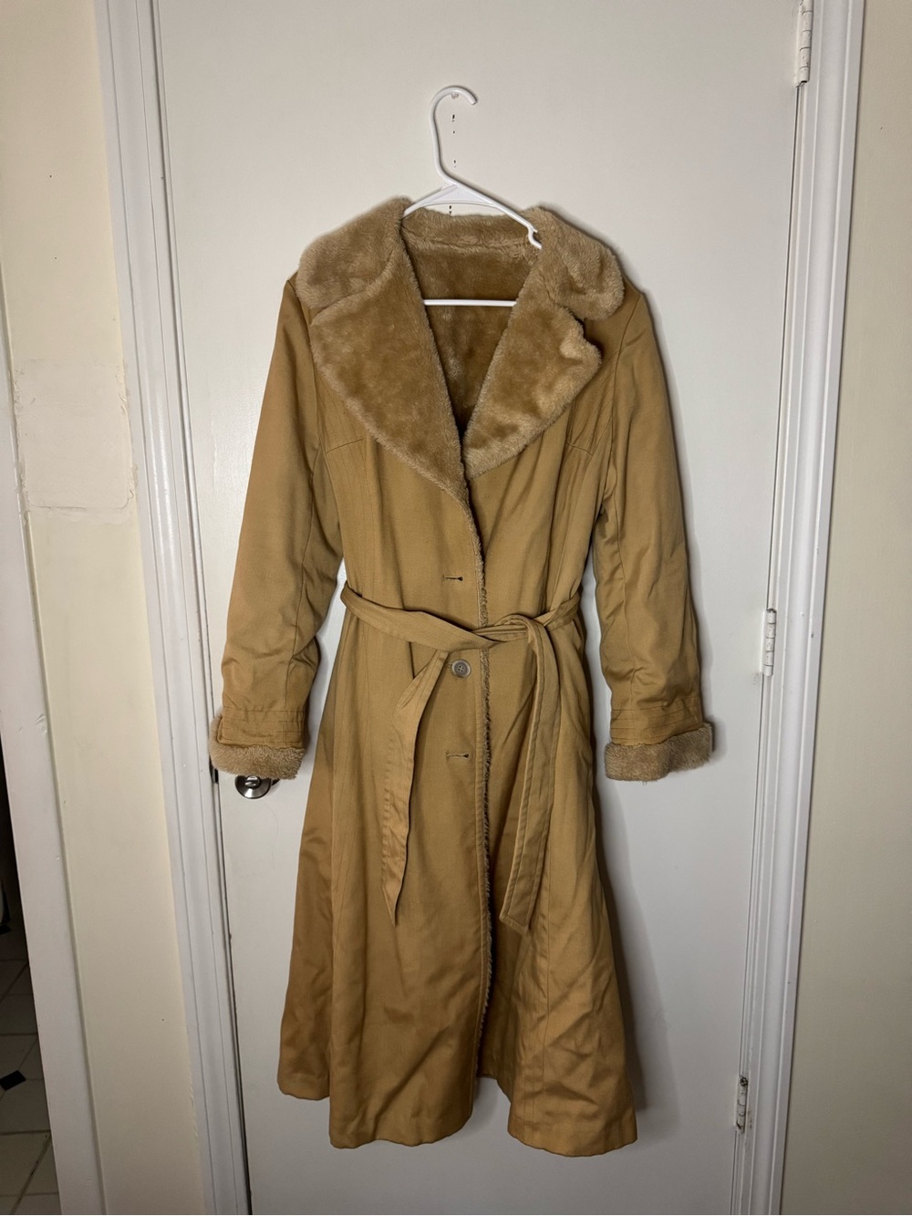 Vintage Women Bonders Tan Fur Lined Trench Coat